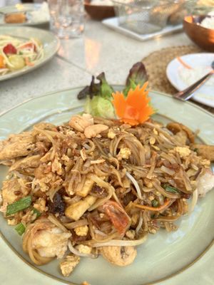 Dolci Thai Bistro by null