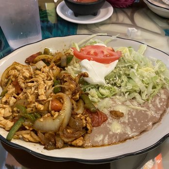 Rey-Azteca - Chicken fajitas - Mexican Near Me - Somerset, Pennsylvania Rey-Azteca - Chicken fajitas - Mexican Near Me - Somerset, Pennsylvania