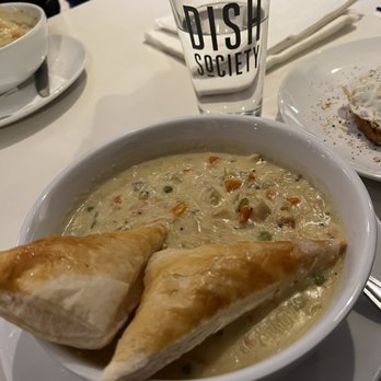 Dish Society - Deconstructed Chicken Pot Pie - Breakfast & Brunch Near Me - Houston, Texas