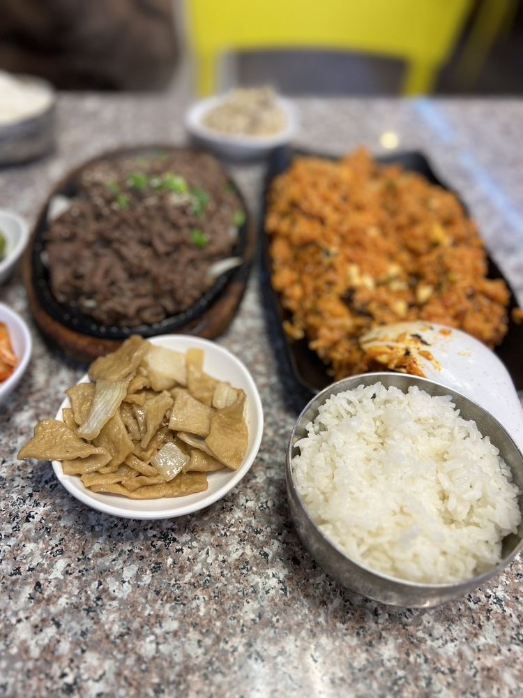 LEE’S KOREAN BBQ & TOFU HOUSE 346 Photos & 398 Reviews 23360 W