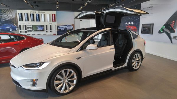 Tesla by null
