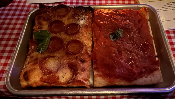 Mo's General by null Mo's General by null