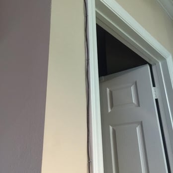 Marquis Carmel Commons - AC unit power cable run across wall (fire code violation) - Apartments Near Me - Charlotte, North Carolina Marquis Carmel Commons - AC unit power cable run across wall (fire code violation) - Apartments Near Me - Charlotte, North Carolina