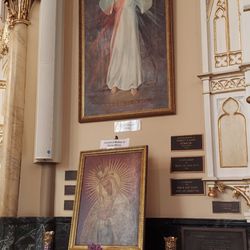 Sweetest Heart Of Mary - A large painting of Jesus, the Divine Mercy, reflecting the visions given to St. Faustina Kowalska in Poland during the 1930s.