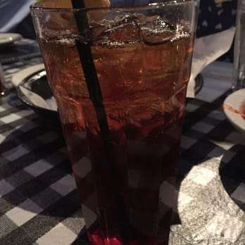 Ippolitos - Can't forget my sweet tea! - Italian Near Me - Roswell, Georgia