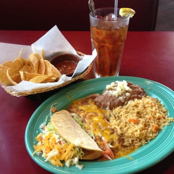 Mariachi Mexican Cuisine - All this for $6.50! Nice service and good food. - Mexican Near Me - La Quinta, California Mariachi Mexican Cuisine - All this for $6.50! Nice service and good food. - Mexican Near Me - La Quinta, California