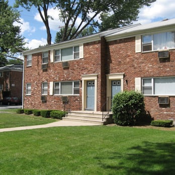 Colonial Heights - Apartments Near Me - Parsippany, New Jersey