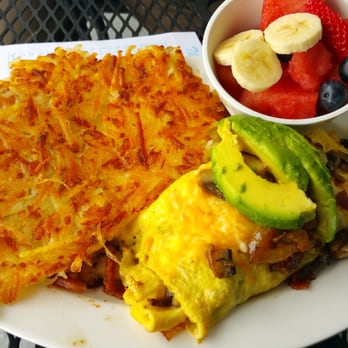 Sara's Kitchen - Bacon, mushroom, avocado omelette - American Near Me - Santa Clara, California Sara's Kitchen - Bacon, mushroom, avocado omelette - American Near Me - Santa Clara, California