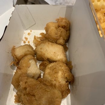 Shake Shack University Village - First glance of chicken bites before touching- missing lots of breading. - Fast Food Near Me - Seattle, Washington Shake Shack University Village - First glance of chicken bites before touching- missing lots of breading. - Fast Food Near Me - Seattle, Washington