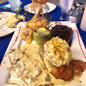 Pochos Seafood - Sea bass lobster filet shrimp. - Mexican Near Me - Marina, BCS Pochos Seafood - Sea bass lobster filet shrimp. - Mexican Near Me - Marina, BCS