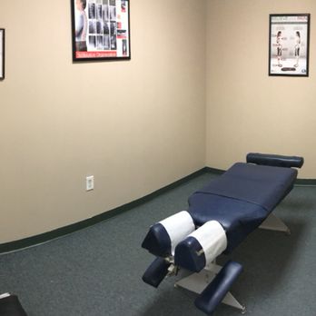 Core Health Chiropractic - Adjusting room - Chiropractors Near Me - Monroe, New York