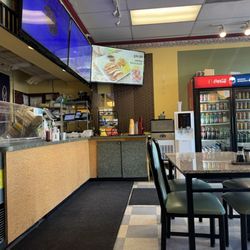 Yummy Kitchen - Nice clean interior.