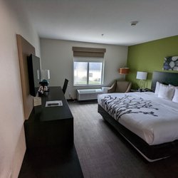 Sleep Inn - Bedroom