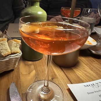Molyvos - Wine Bars Near Me - New York, New York