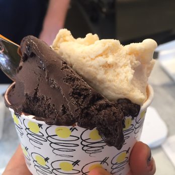 Angelini Alimentari - Half peach half chocolate sorbetto - Breakfast & Brunch Near Me - Los Angeles, California Angelini Alimentari - Half peach half chocolate sorbetto - Breakfast & Brunch Near Me - Los Angeles, California