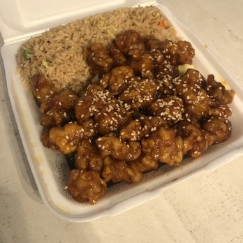 Greatwall Chinese Restaurant - Sesame chicken - Cantonese Near Me - Brighton, Colorado Greatwall Chinese Restaurant - Sesame chicken - Cantonese Near Me - Brighton, Colorado