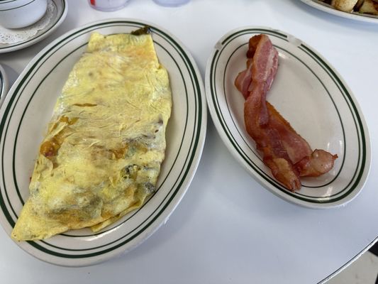 Louie's Cafe by null