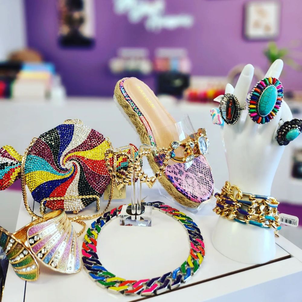 STAR SHOES AND ACCESSORIES Updated August 2024 10255 Colima Rd