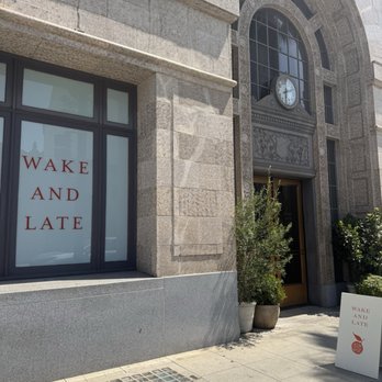 Wake and Late - Breakfast & Brunch Near Me - Pasadena, California