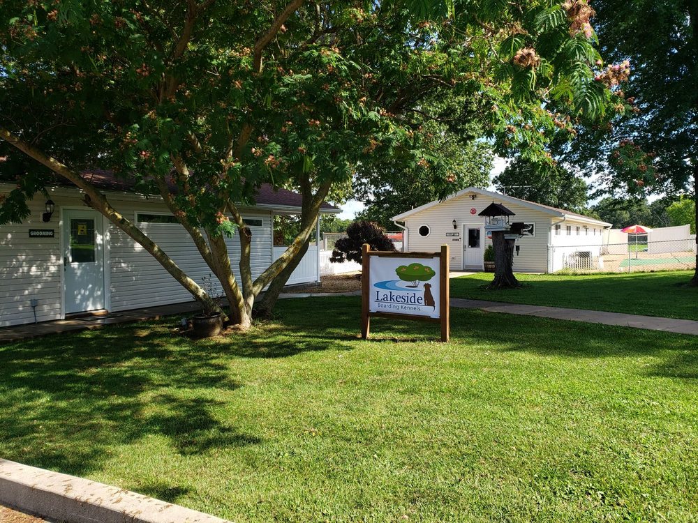 LAKESIDE BOARDING KENNELS Updated September 2024 14900 Colorado Rd