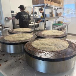 making crepes