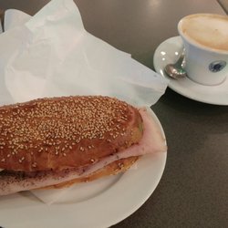 Cafe Paradiso 2000