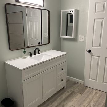 Done Right Construction - After- new floor and vanity - General Contractors Near Me - Bakersfield, California