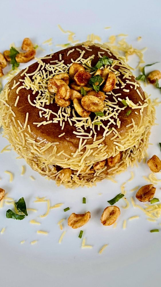 Dabeli Delights Logo