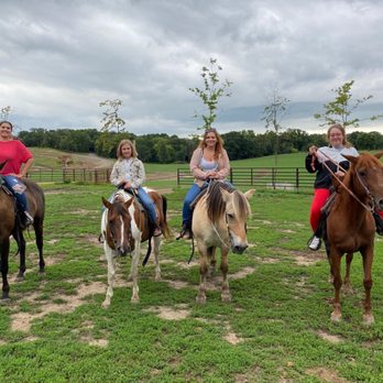 River Valley Ranch - Group photo after the trail ride, all the horses are so friendly and did so well! - Horseback Riding Near Me - Carver, Minnesota River Valley Ranch - Group photo after the trail ride, all the horses are so friendly and did so well! - Horseback Riding Near Me - Carver, Minnesota