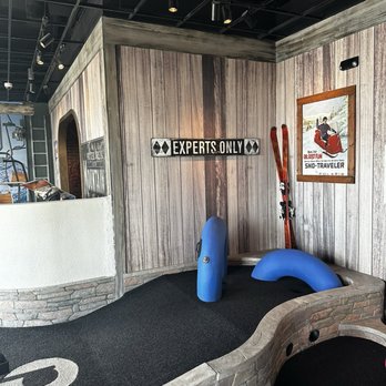 Puttery - Mini Golf Near Me - Miami, Florida Puttery - Mini Golf Near Me - Miami, Florida