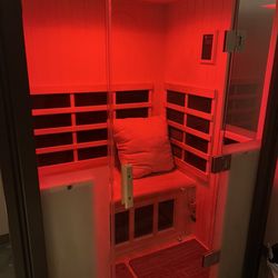 Sea Salt Therapy - Infrared Booth