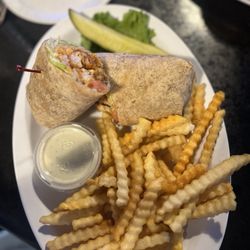 Rookies Bar & Grill - Buffalo chicken wrap