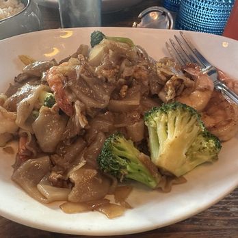 Muse - Thai Near Me - Brooklyn, New York