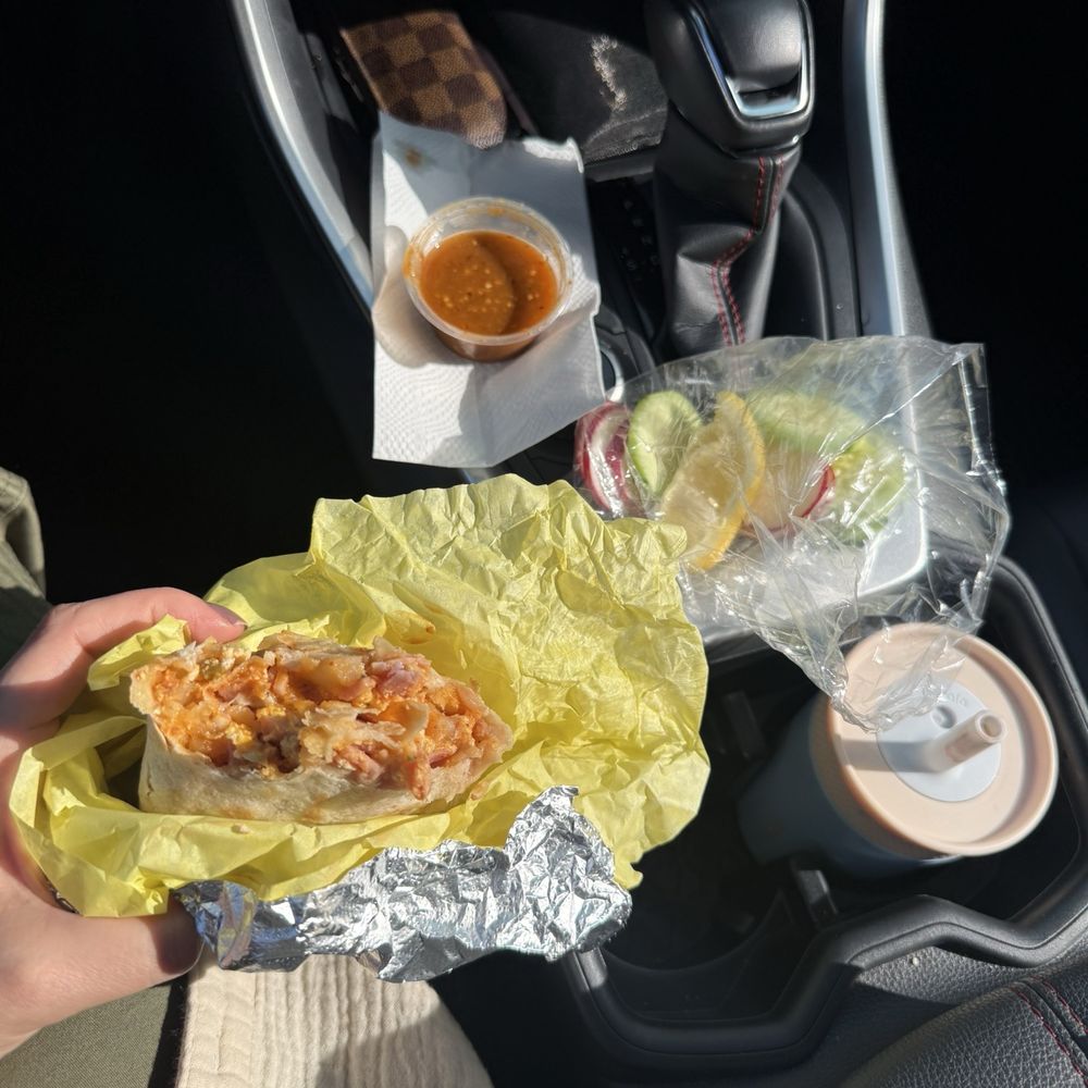Jamón breakfast burrito Jamón breakfast burrito
