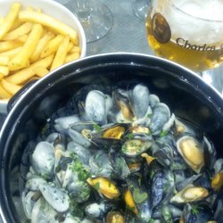 Chez Nounoute - Moules a la crème 12e