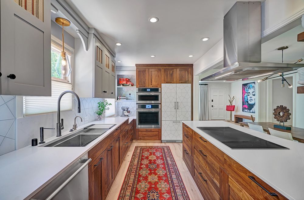 Slide of Jve Kitchen Remodeling