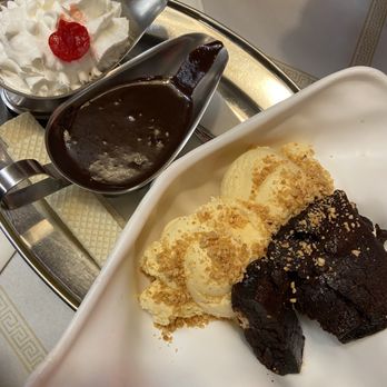Margie's Candies - Brownie Ala Mode - Candy Stores Near Me - Chicago, Illinois Margie's Candies - Brownie Ala Mode - Candy Stores Near Me - Chicago, Illinois