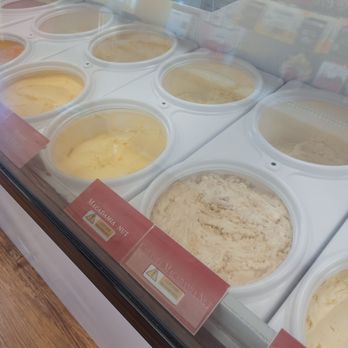 Kamoi Snack-n-Go - 10/27/25 More local flavors - Ice Cream & Frozen Yogurt Near Me - Kaunakakai, Hawaii