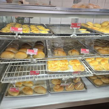 Chiu Quon Bakery - Savory buns - Bakeries Near Me - Chicago, Illinois