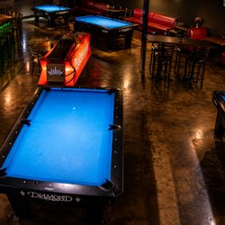 McMinn’s Bar and Billiards
