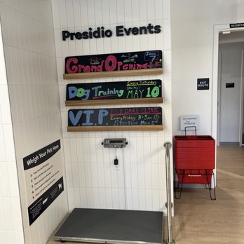 Pet Food Express - Specials and scale - Pet Stores Near Me - San Francisco, California Pet Food Express - Specials and scale - Pet Stores Near Me - San Francisco, California