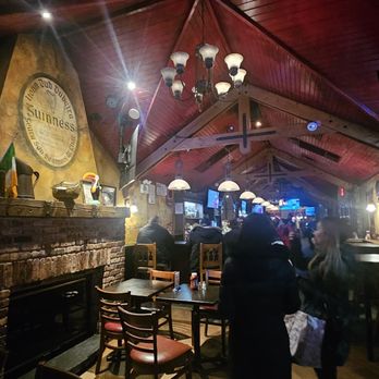 Sean Og Tavern - Awesome Decor - Pubs Near Me - Woodside, New York