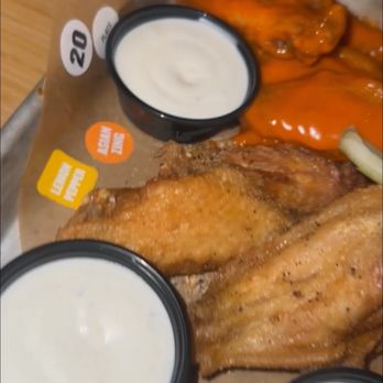 Buffalo Wild Wings - Chicken Wings Near Me - Dublin, California Buffalo Wild Wings - Chicken Wings Near Me - Dublin, California