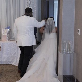 Hanan's Bridal - Sewing & Alterations Near Me - Roswell , Georgia