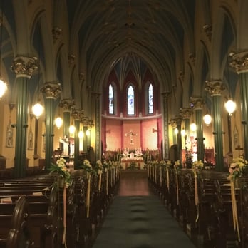 St. Mary Church - Interior of the church - Churches Near Me - New Haven, Connecticut St. Mary Church - Interior of the church - Churches Near Me - New Haven, Connecticut