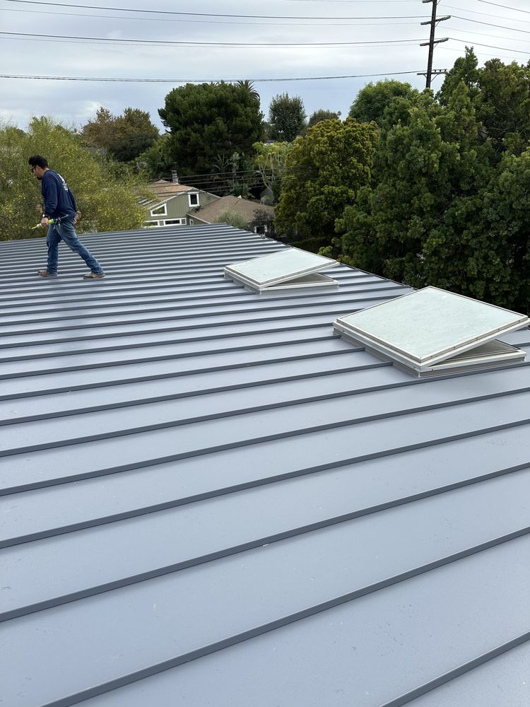 Slide of Sharp Sheet Metal