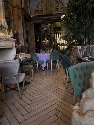 TomTom Restaurant & Bar by null
