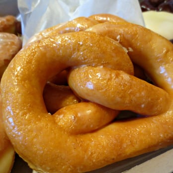 Servatii Pastry Shop - Glazed Donuts - Bakeries Near Me - Cincinnati, Ohio Servatii Pastry Shop - Glazed Donuts - Bakeries Near Me - Cincinnati, Ohio
