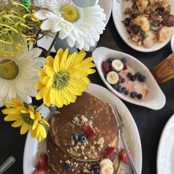 Maureen's Kitchen - Pancakes with extra fruit on the side - Breakfast & Brunch Near Me - Smithtown, New York Maureen's Kitchen - Pancakes with extra fruit on the side - Breakfast & Brunch Near Me - Smithtown, New York