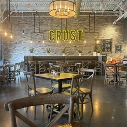 Crust Pizza Co. - Louetta - Clean design!